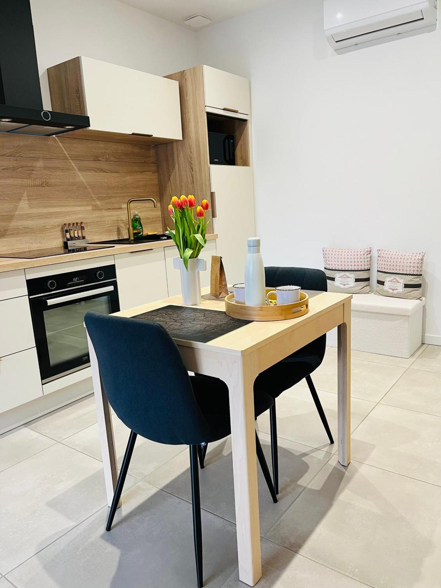 Centre De 38m2 * Roanne